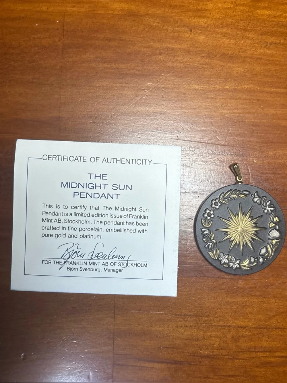 Franklin Mint THE MIDNIGHT SUN Pendant Gold & Platinum on Black Porcelain